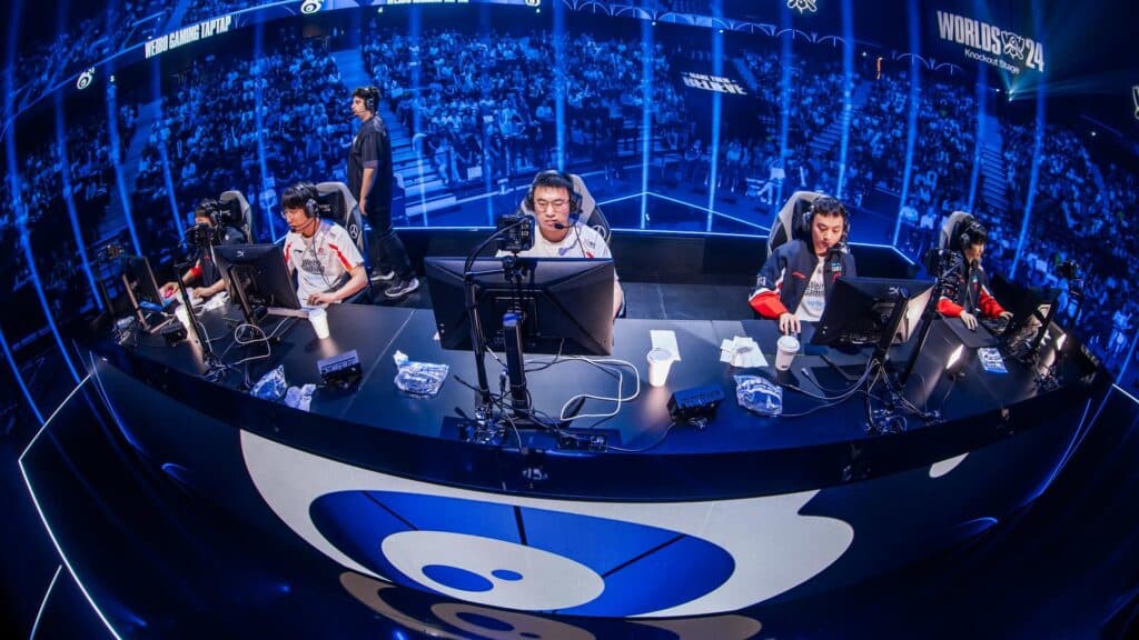 Weibo Gaming (Image via Colin Young-Wolff and Riot Games)