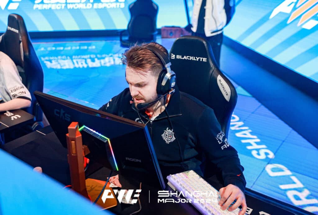 NiKo's time with G2 continues (Image via Perfect World)