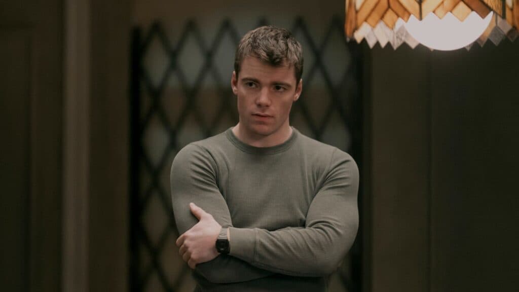 Gabriel Basso as
Peter Sutherland in The Night Agent (Image via Christopher Saunders | Netflix)