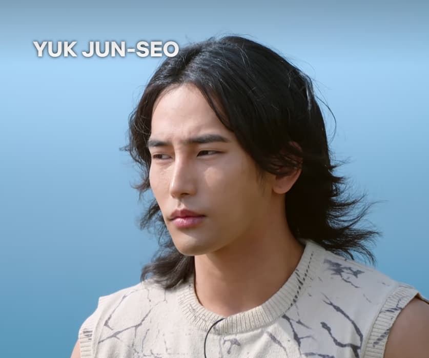 Yuk Jun-seo from Single's Inferno Season 4 (image via Netflix)