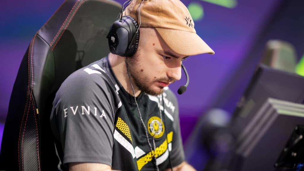 Derke revealed to be frustrated with the VCT EMEA organization (Image by Michal Konkol/Riot Games)