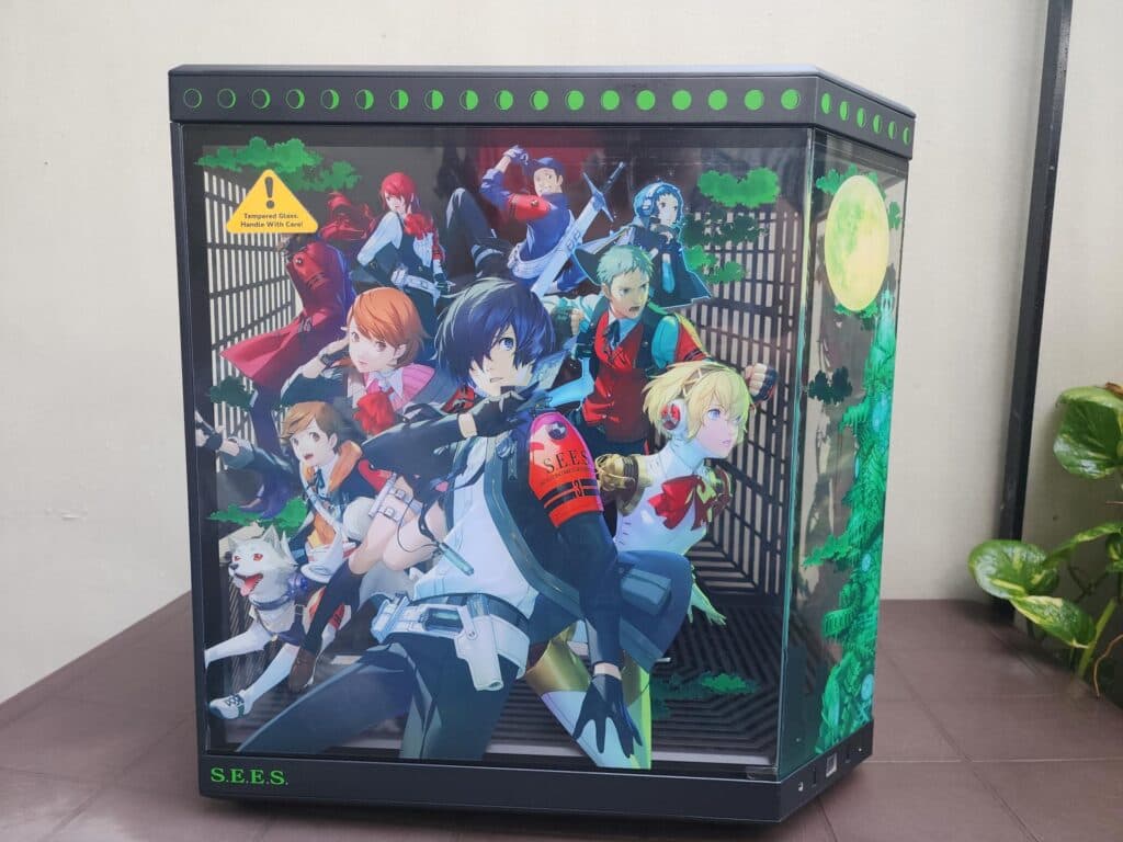 The front panel of the HYTE Y70 Persona 3 Reload case featuring S.E.E.S and Tartarus on the side (Photo via esports.gg)