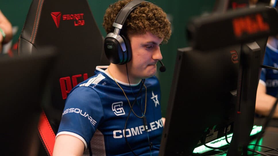 Complexity adds junior, AdreN as coach as visa issues set to affect hallzerk cover image