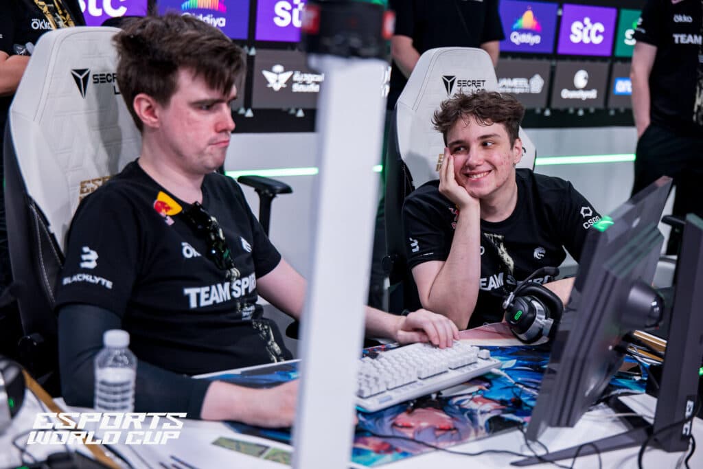 Team Spirit at the Esports World Cup (Image via Wojciech Wandzel)