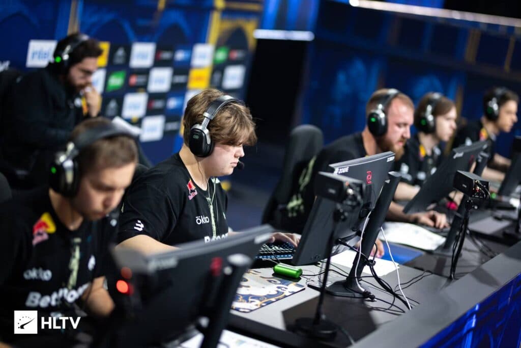 CS2 Spirit at IEM Cologne (image via HLTV)