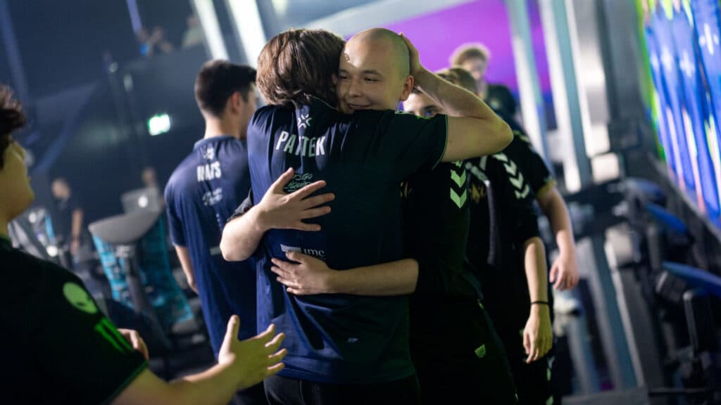 Team Liquid paTITek hugs PROFEK after loss (Image by Michal Konkol/Riot Games)