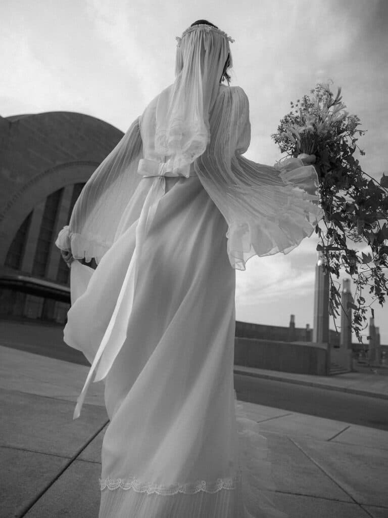 Amy Nelson in her wedding dress (Image via Amy Nelson)