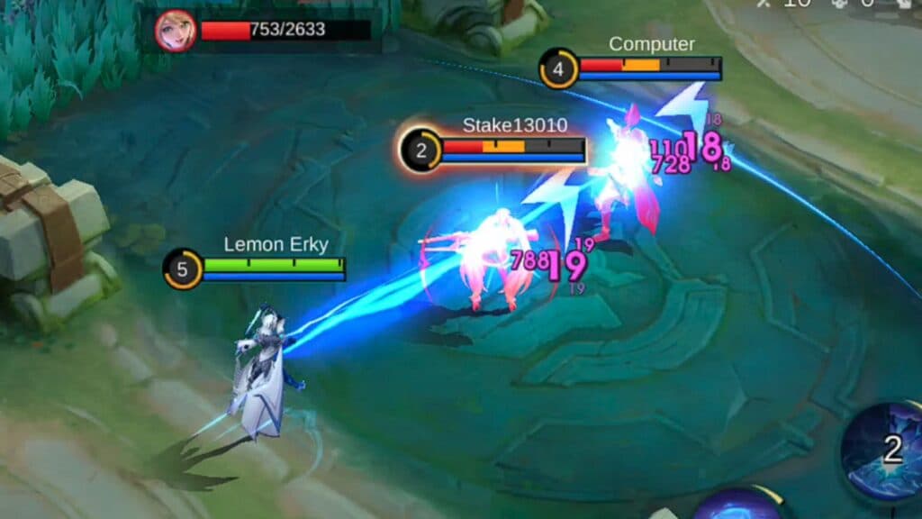 More lightning bolts get cast on marked enemies. (Screenshot via esports.gg)