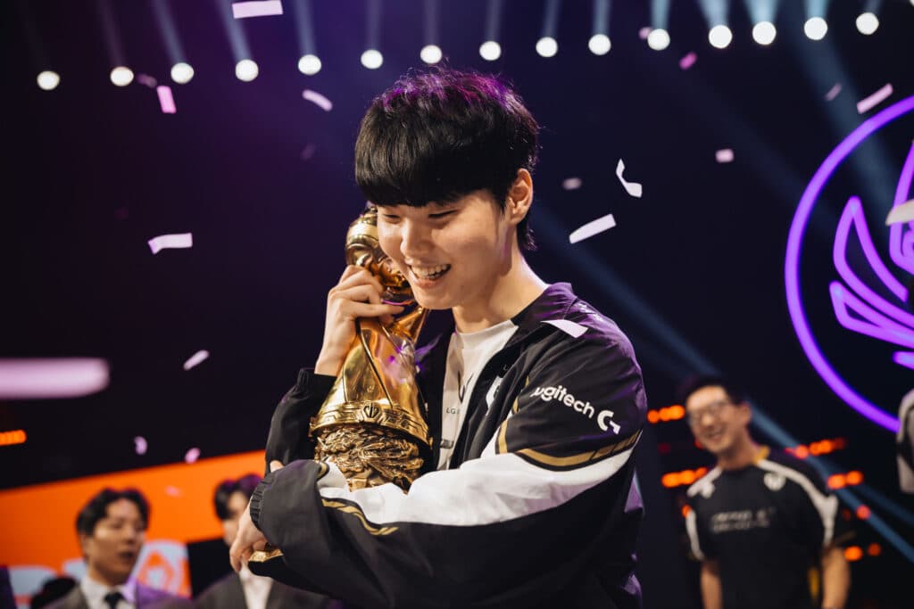 Chovy with the MSI 2025 trophy. (Photo by Colin Young-Wolff/Riot Games)