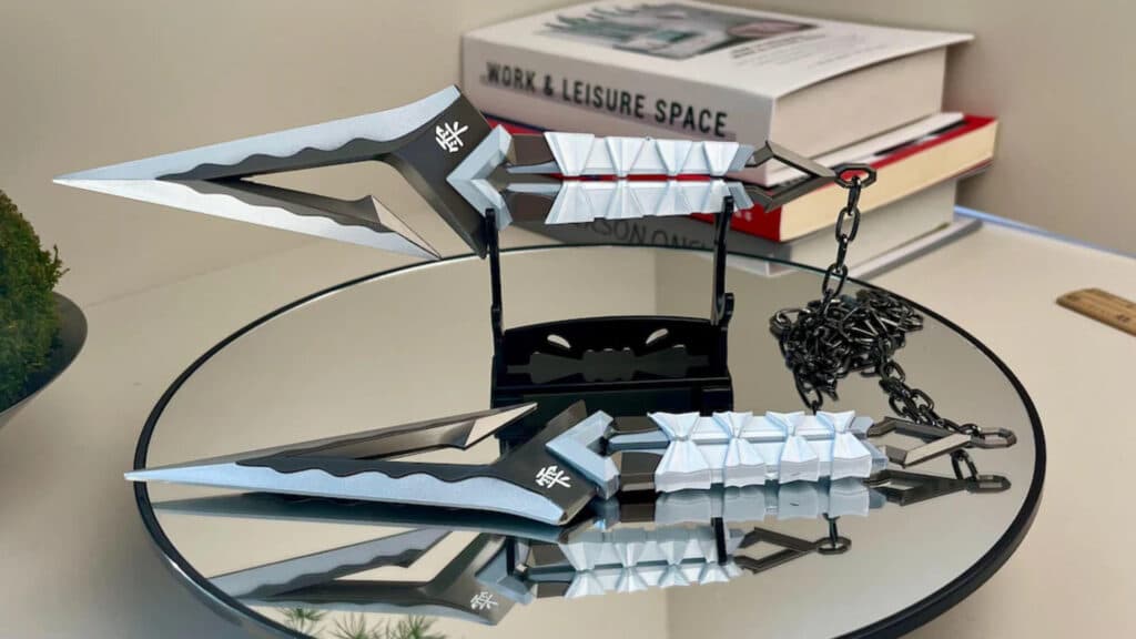 Weapons by <a href="https://www.etsy.com/pt/shop/MandyHandwork?ref=shop_profile&amp;listing_id=1857993778" target="_blank" rel="noreferrer noopener">MandyHandwork</a>