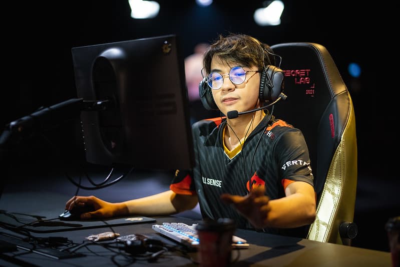 Full Sense's Lammysnax during his match against Vision Strikers.