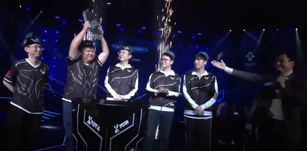 XinQ and Xtreme Gaming winning Games of the Future 2024 (Image via official tournament broadcast)