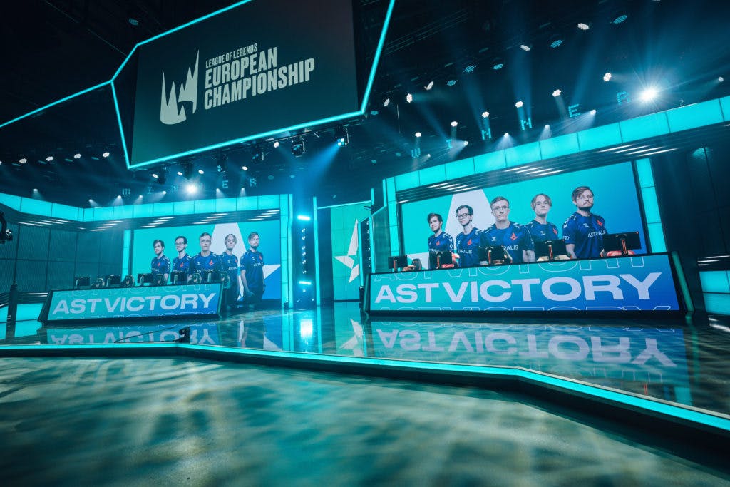 The stage setup after Astralis' online win in week four of LEC spring 2021. Image credit: Michal Konkol/Riot Games.