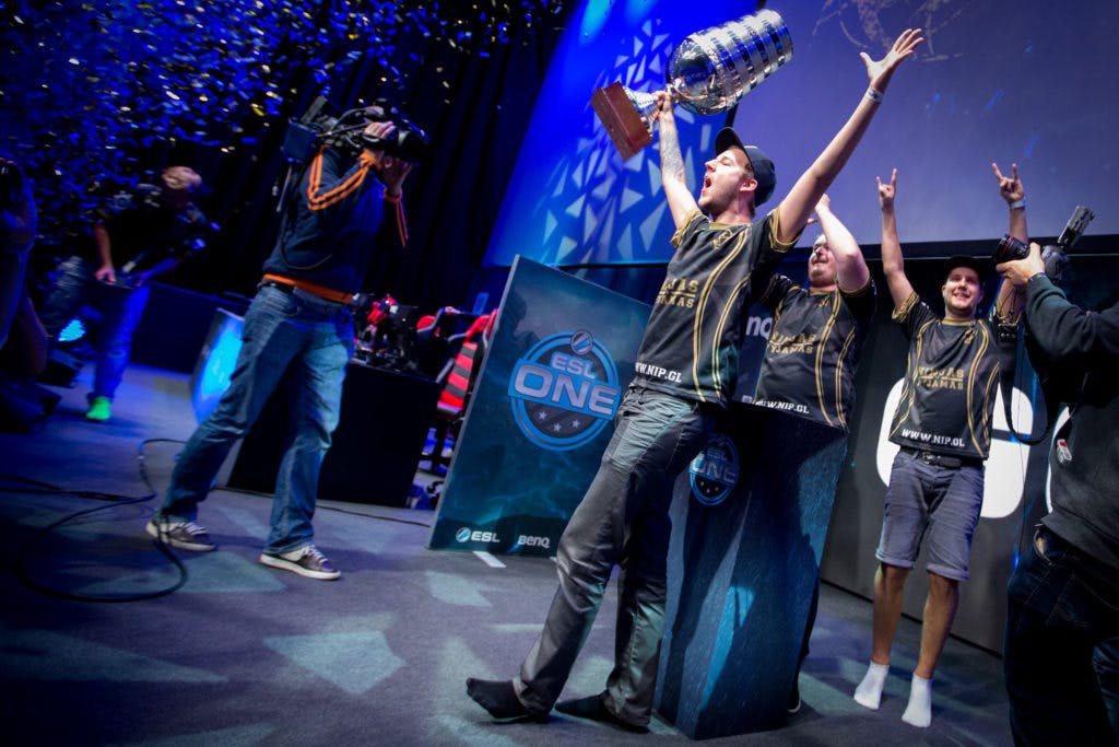 NiP victorious at ESL ONE Cologne 2014 (Credit: ESL / Kelly Kline)