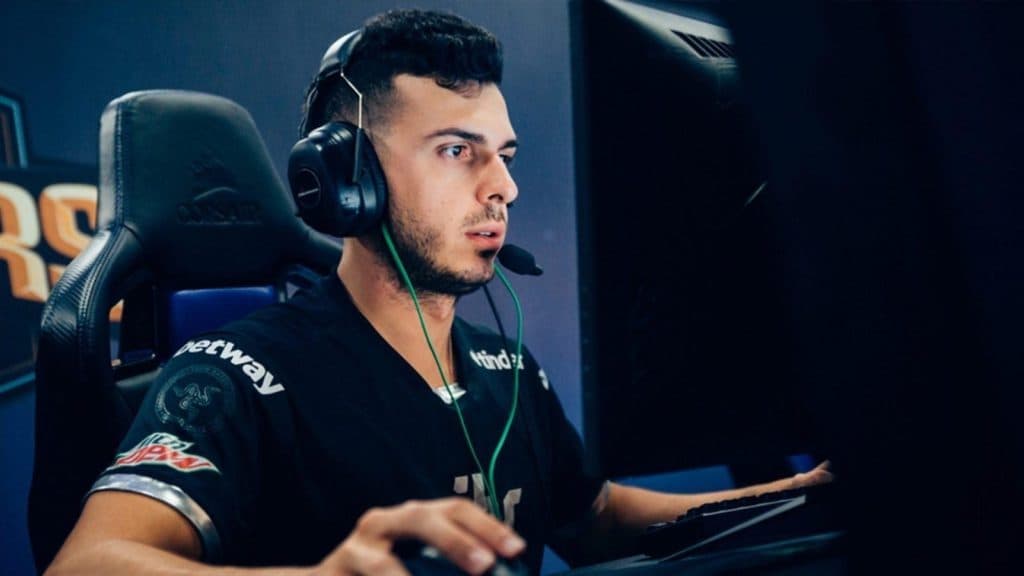 tarik em ação com a camisa do MIBR. Foto: Adela Sznajder/DreamHack