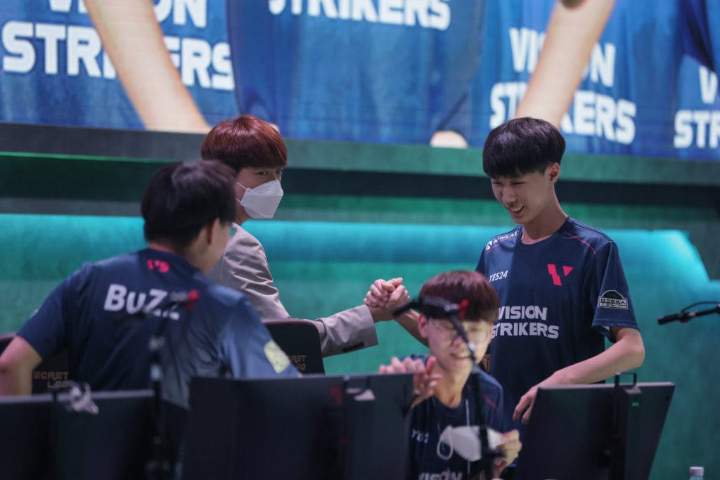 Vision Strikers celebrate after winning the first map of their Stage 3 quarterfinals match against GOnGO Prince. Image credit: Riot Games Korea.