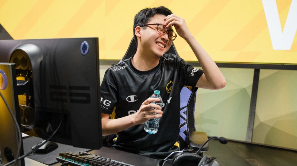 DIG Fakegod: “I just really enjoy the team environment right now. That is the biggest help for me personally. It helps remind myself that at the end of the day, League is supposed to be fun.” cover image