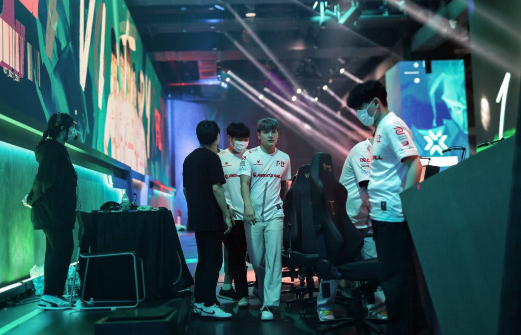 F4Q exit the stage after map 1 of their Stage 3 quarterfinals match against GochuGaru. Image credit: Riot Games Korea.