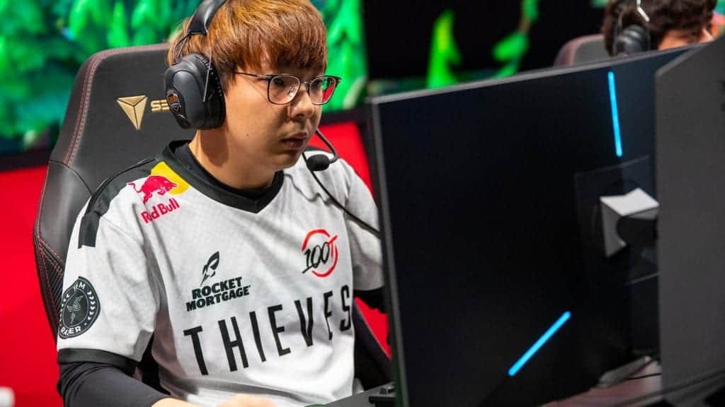 Huhi's first stint with 100 Thieves was not successful and he was moved down to LCS Academy.