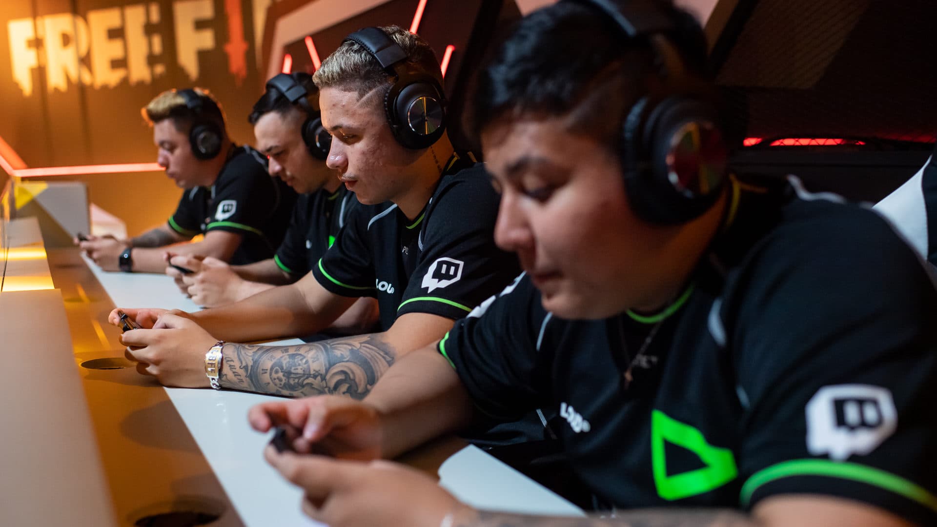 <strong>LOUD na LBFF 6 - <em>Fotos: Bruno Alvares & Jéssica Liar</em></strong>