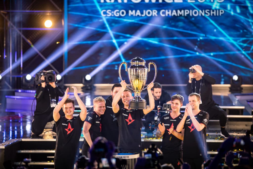 Credits: ESL & Adela Sznajder