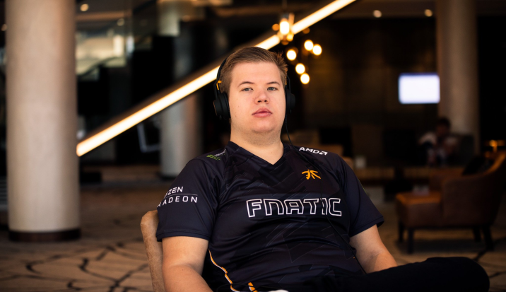 JW Parts Ways with Fnatic after Eight years Together cover image