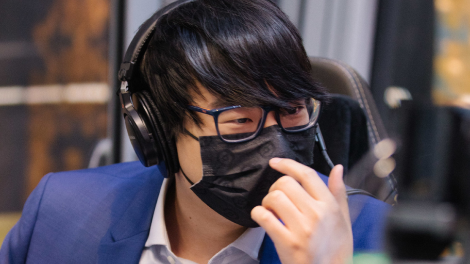 Aui_2000: “Don’t lose sight of why everyone plays Dota, look to be kind and thoughtful” cover image