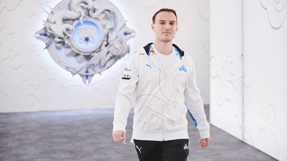 VIT Perkz was one of the highlight roster pickups for Vitality heading into 2022. (Photo by Lance Skundrich/Riot Games)