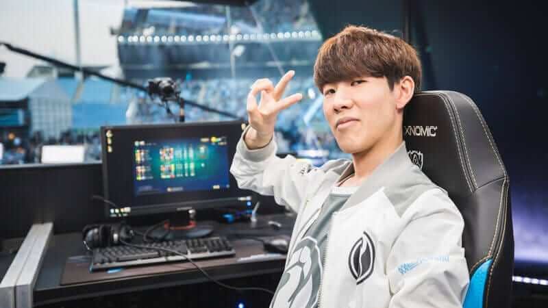 TheShy was known as one of the faces of Invictus Gaming for many years.