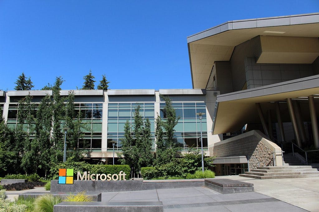 Microsoft inherits a host of problems from Activision Blizzard (Image via <a href="https://en.wikipedia.org/wiki/Microsoft#/media/File:Building92microsoft.jpg">Coolcaesar</a>)