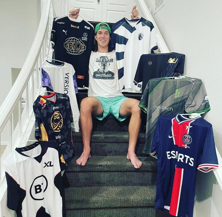 Jake Lucky with his 8 new drops back in October - (Image source: Jake Lucky's <a href="https://www.instagram.com/p/CU-Vp-hF0zO/" target="_blank" rel="noreferrer noopener nofollow">Instagram</a>)