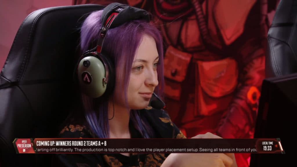 Esdesu was one of the first women to compete at the top level in Apex