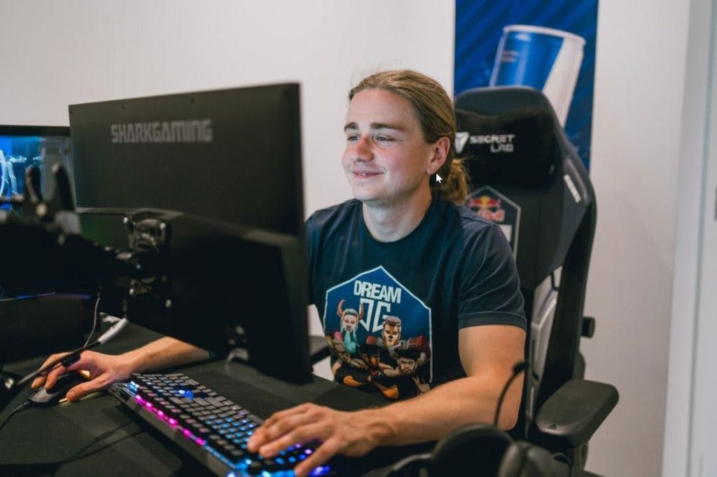 Notail and Ceb spoke about the current state of Dota 2 and WEU DPC teams. Image Credit: <a href="https://www.instagram.com/og_n0tail/" target="_blank" rel="noreferrer noopener nofollow">Instagram</a>.
