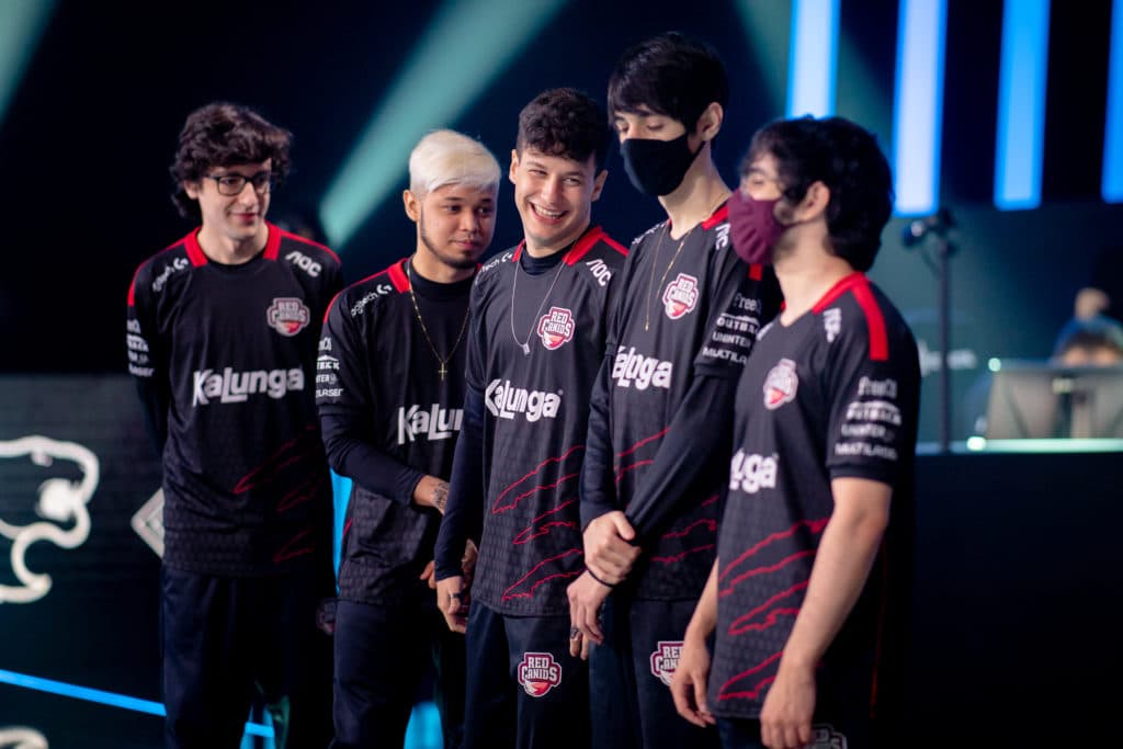 Elenco da RED Canids - Foto: Bruno Alvares/Garena