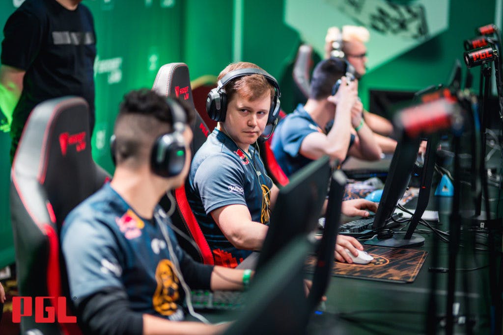 ENCE is almost a sure lock for the <a href="https://esports.gg/news/cs-go/pgl-antwerp-format-results-prize-pool/">PGL Antwerp CS: GO Majo</a>r. Image Credit: PGL.