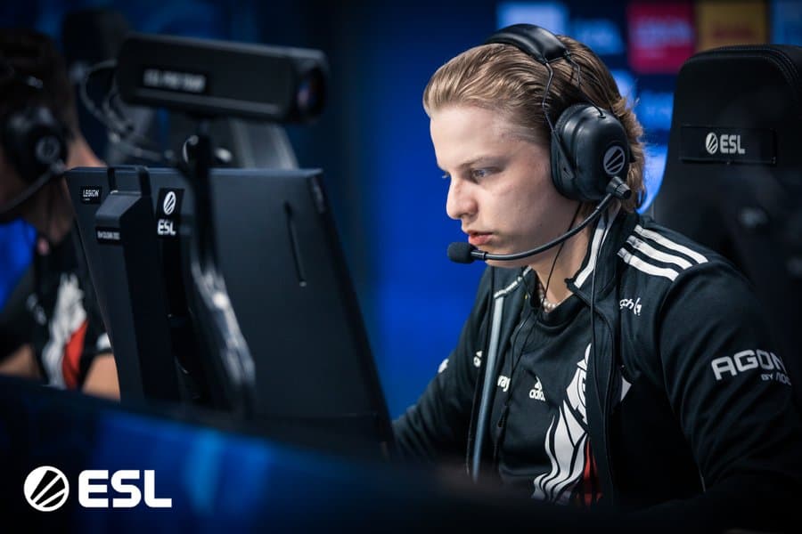 G2 AleksiB at IEM Cologne 2022. Image Credit: ESL.