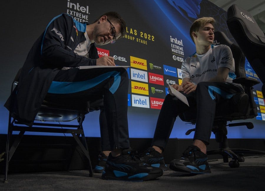 Cloud9 have had a rough draw with FaZe and NaVi in the same day.