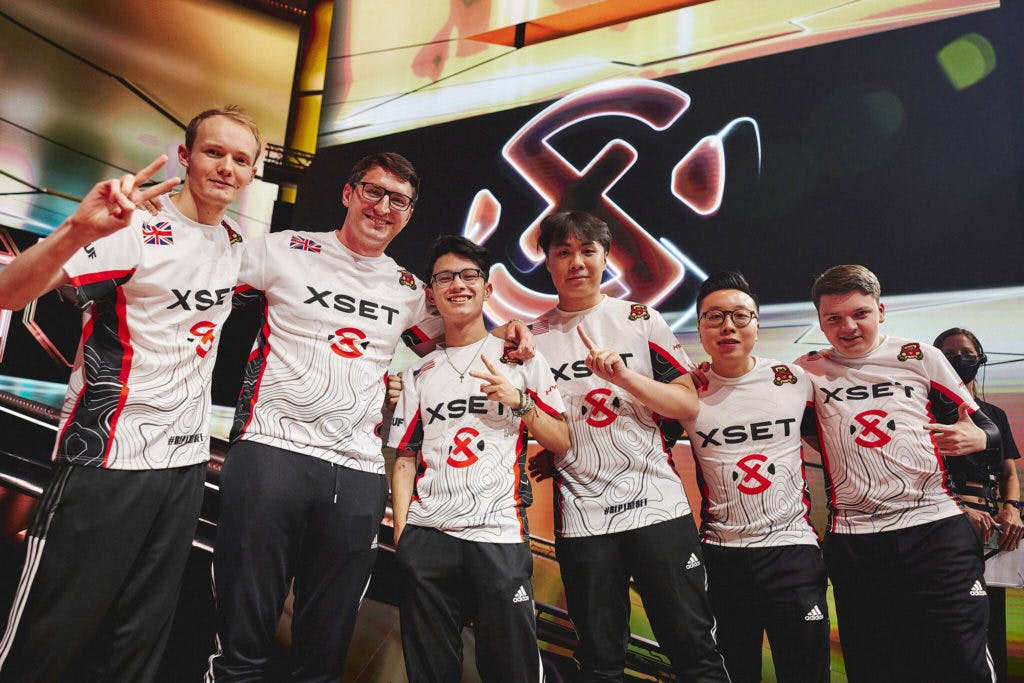 XSET poses onstage after victory against Fnatic at the VALORANT Champions 2022 Istanbul Playoffs Stage on September 10, 2022 in Istanbul, Turkey. (Photo by Lance Skundrich/Riot Games)