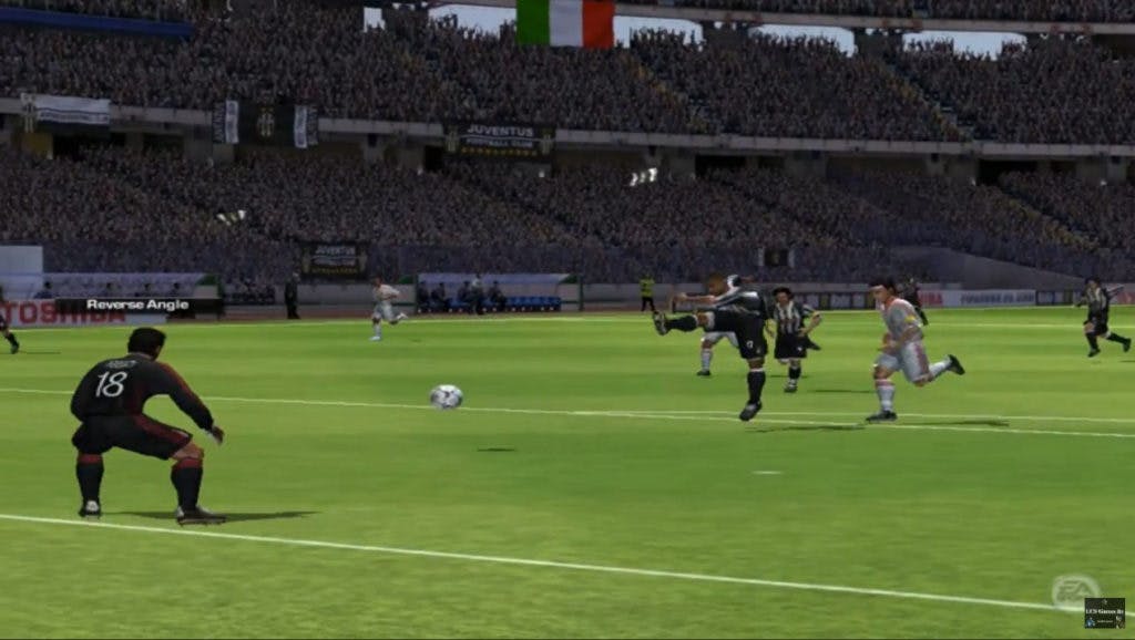 FIFA Football 2003 PC Gameplay.<br>Screencapped from <a href="https://youtu.be/AMAskPafYek" target="_blank" rel="noreferrer noopener nofollow">LCS Games Br</a>