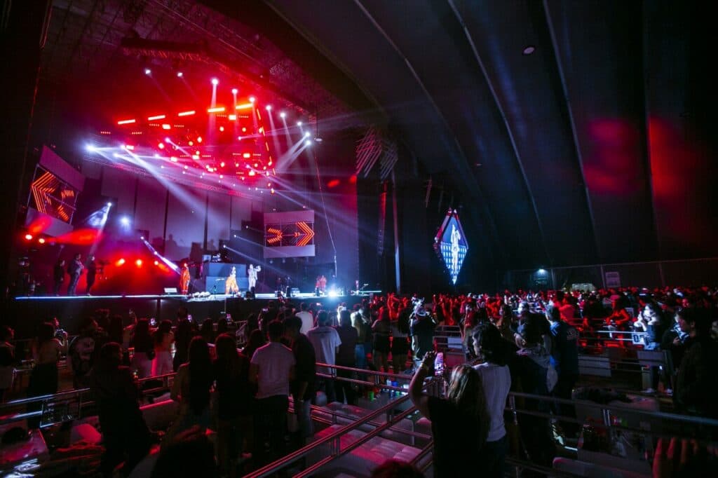 A look into Arena 1 in Lima, Peru. <br>Image via <a href="https://www.facebook.com/arena1pe/photos/a.106345771855725/108407668316202" target="_blank" rel="noreferrer noopener nofollow">Arena 1</a>