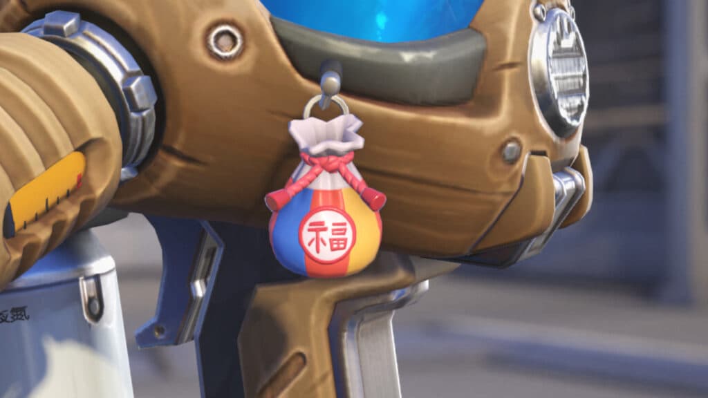 Lucky Pouch weapon charm (Image via Blizzard Entertainment)