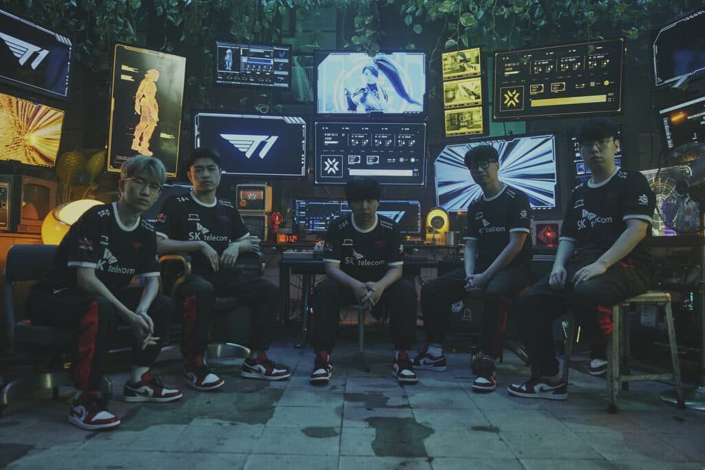 T1 Roster VCT Pacific 2023 (Photo by Lance Skundrich/Riot Games)