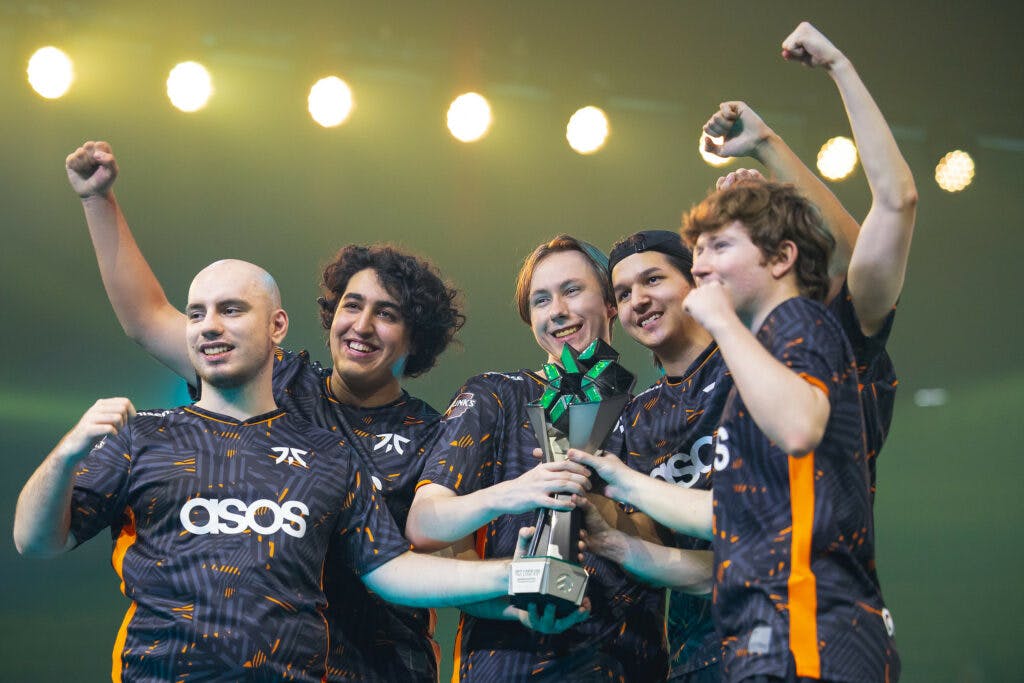 Fnatic poses onstage with the Valorant trophy after winning the VALORANT Champions Tour 2023: LOCK//IN Finals on March 4, 2023 in Sao Paulo, Brazil. (Photo by Bruno Alvares/Riot Games)