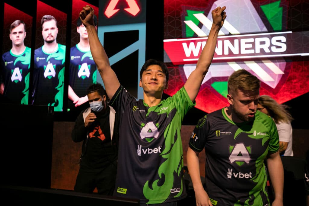 Alliance Yuki celebrates in Raleigh (Photo EA/Joe Brady)