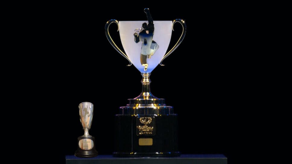 A trophy for ants? Capcom Cup winner’s prize a bit smaller than expected cover image
