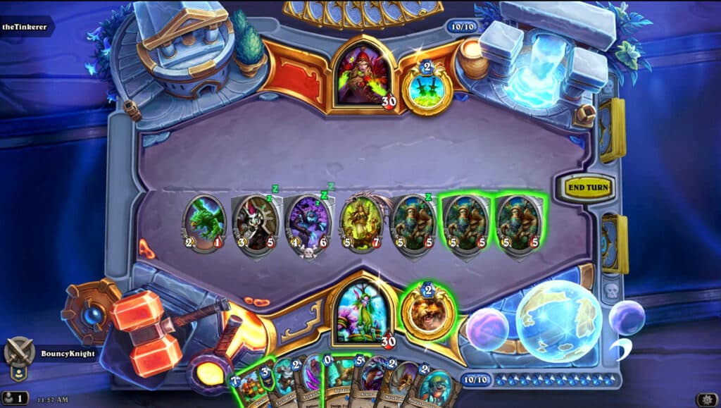 Hearthstone TITANS gameplay (Image via Blizzard Entertainment)