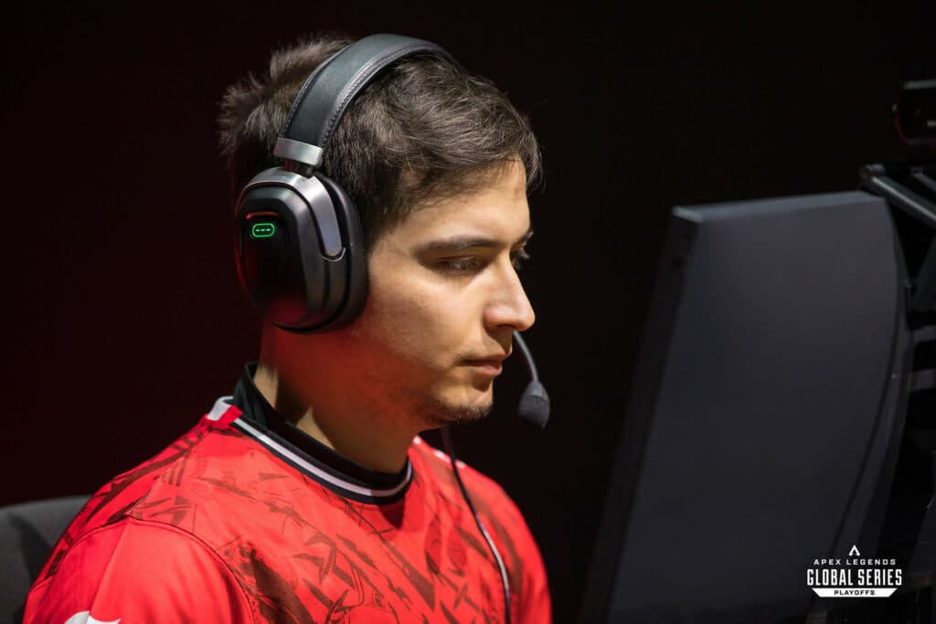 (Photo EA/Joe Brady)