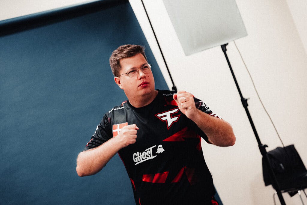 FaZe are one of the favorites for ESL Pro League Group C. Image Credit: ESL