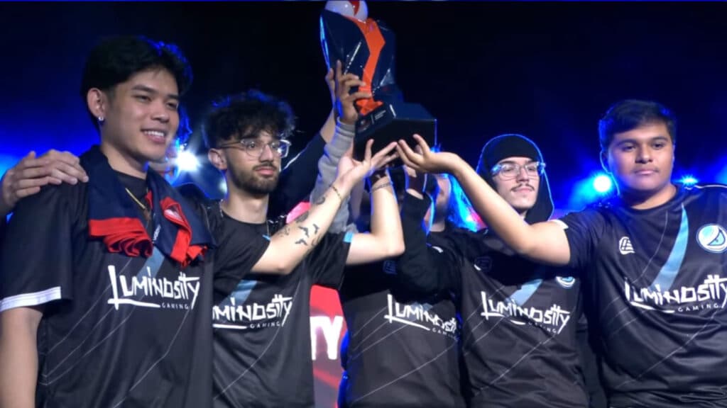 Winners of Stage 4 (Image via ESL Gaming)