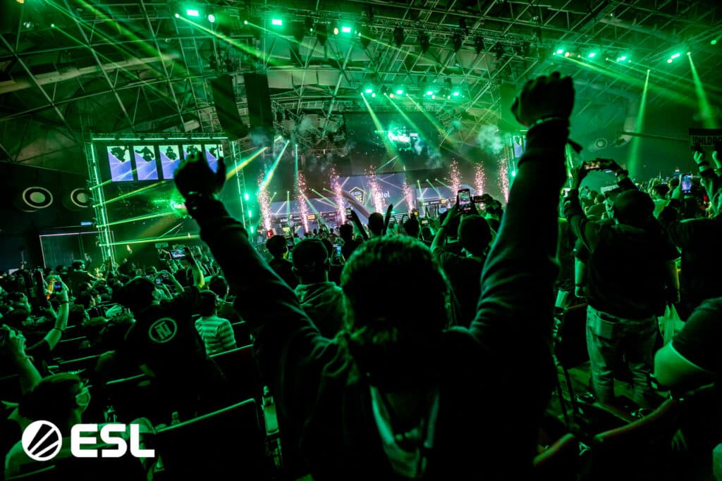 (Image via ESL/Stephanie Lindgren)